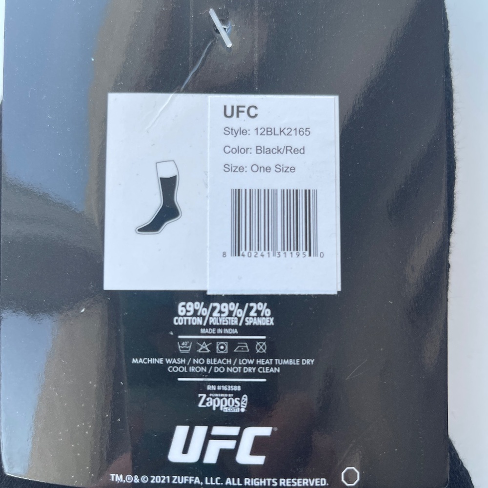 UFC Men’s Crew Socks Black/Red One Size 3 pair pack NWT - Picture 3 of 3